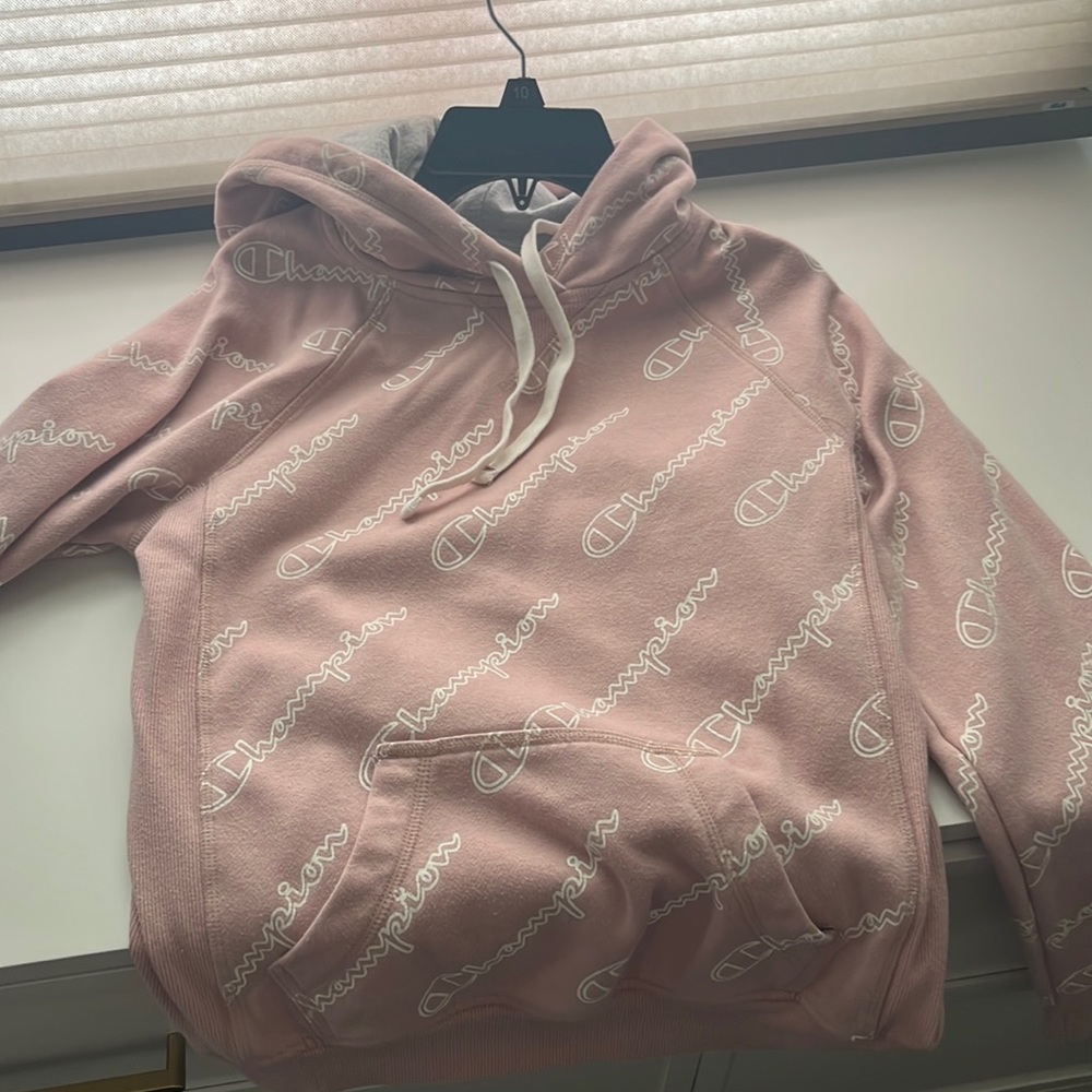 Light pink champion hoodie